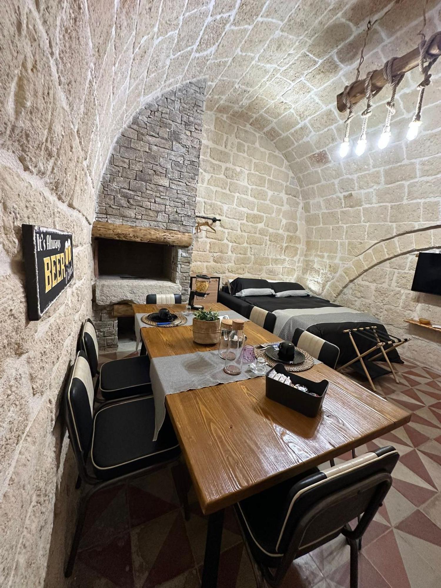 Room Pietra Bianca Corato Buitenkant foto